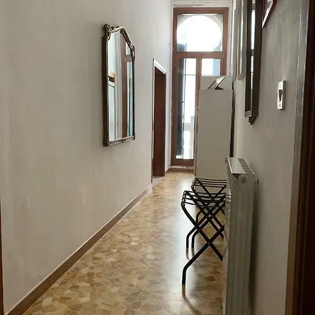 Balcone Sul Canale アパート *