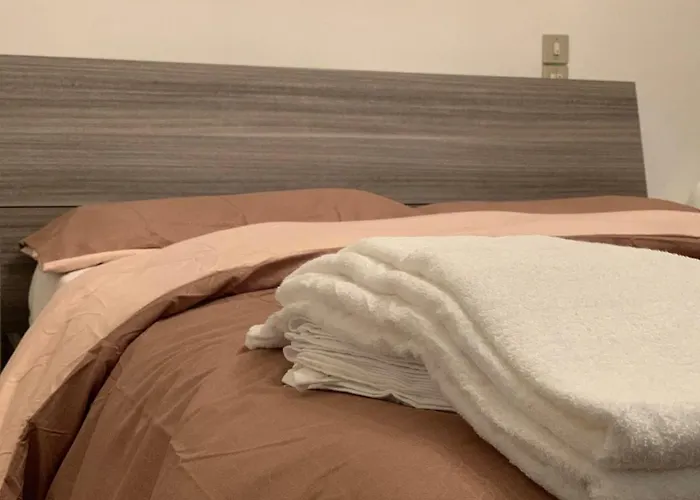 运河阳台公寓 *