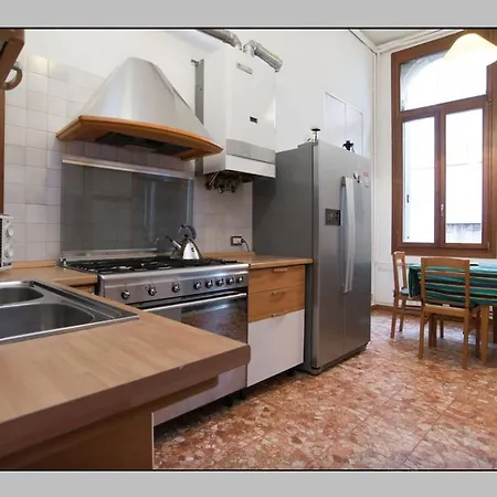 Balcone Sul Canale Benátky