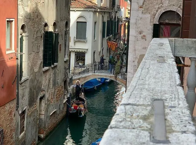 Balcone Sul Canale *